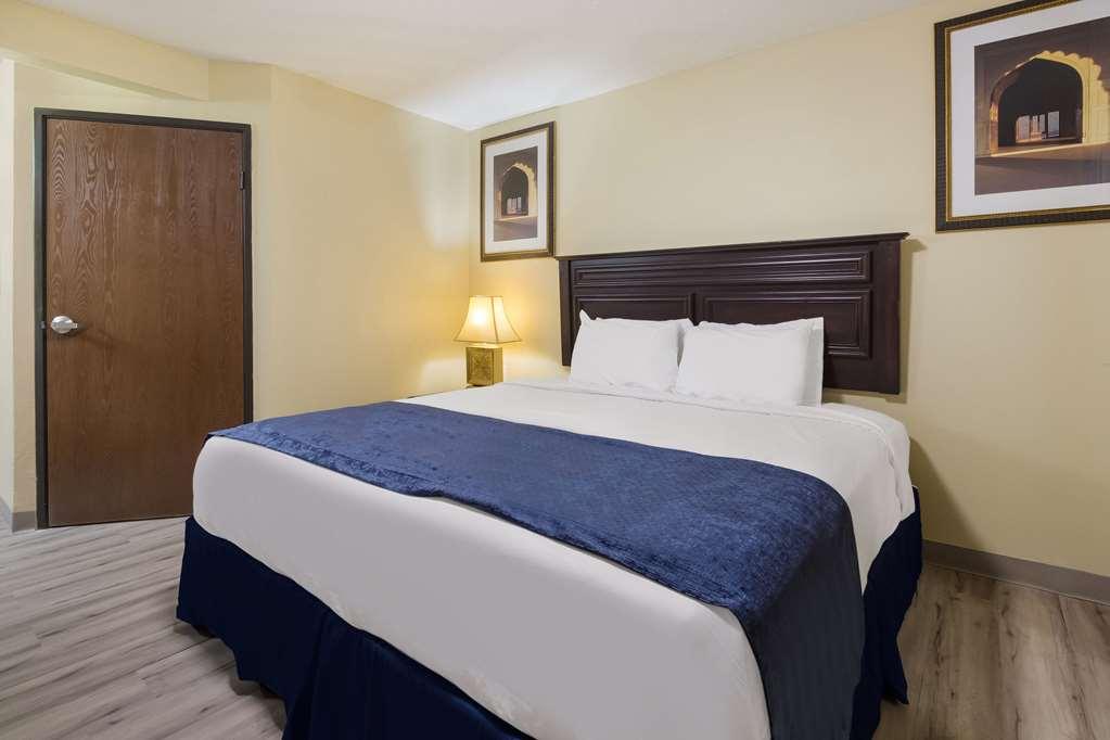 Rodeway Inn Houston North Greenspoint Cameră foto