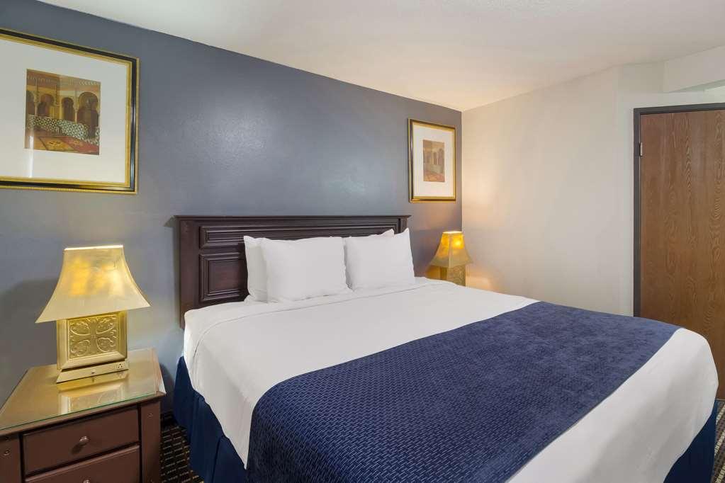 Rodeway Inn Houston North Greenspoint Cameră foto